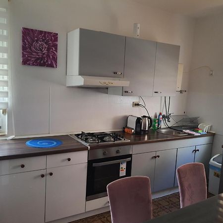 Apartments Jadra Omis Exterior photo
