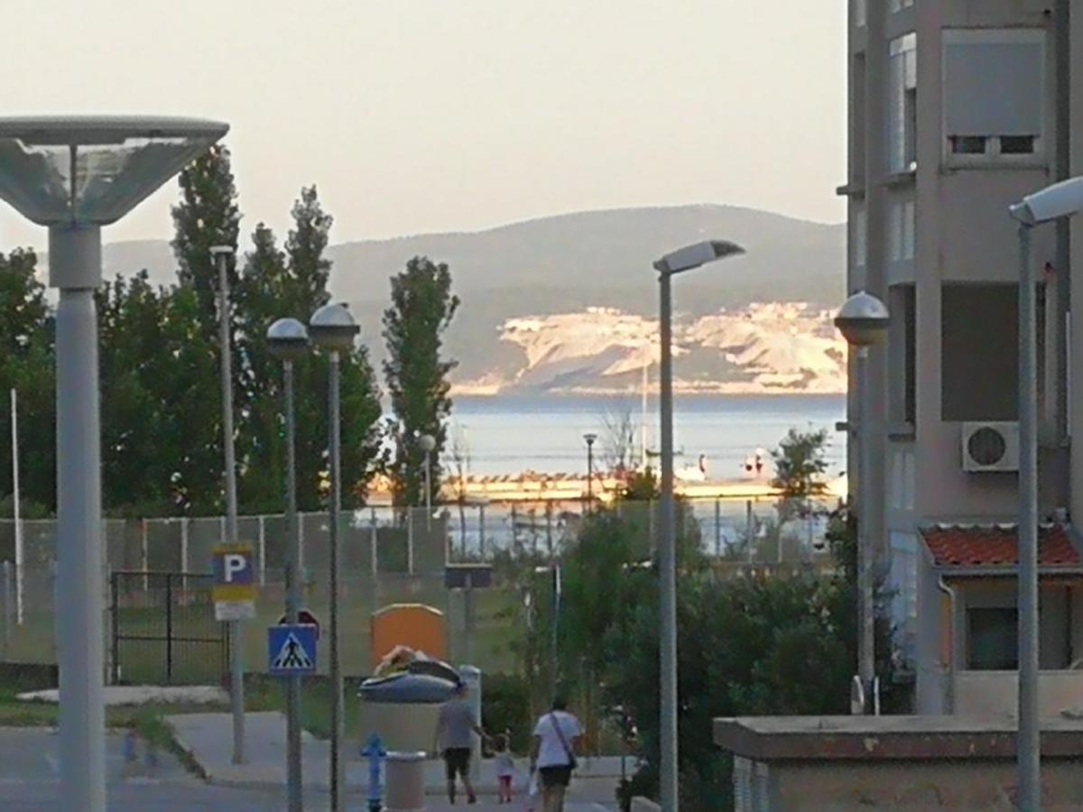 Apartments Jadra Omis Exterior photo